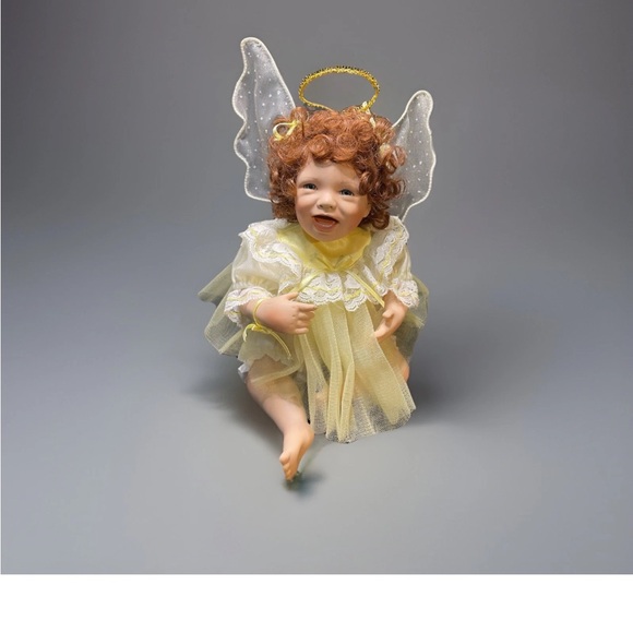 Ashton-Drake Other - Ashton Drake 1995 Porcelain Doll Collectible “ I Wish you Happiness” Collection
